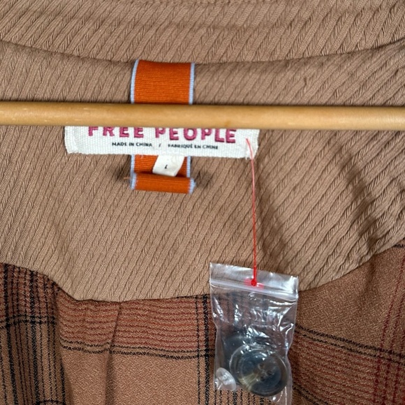 FREE PEOPLE Remi Oversized Corduroy Double Breasted Jacket in camel - Picture 13 of 14